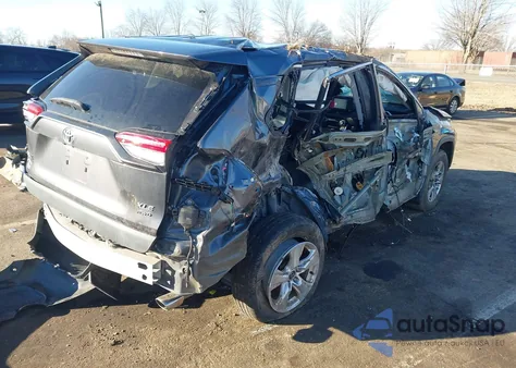 2020 Toyota Rav4 Xle from USA, damaged, VIN 2T3P1RFV7LC138316